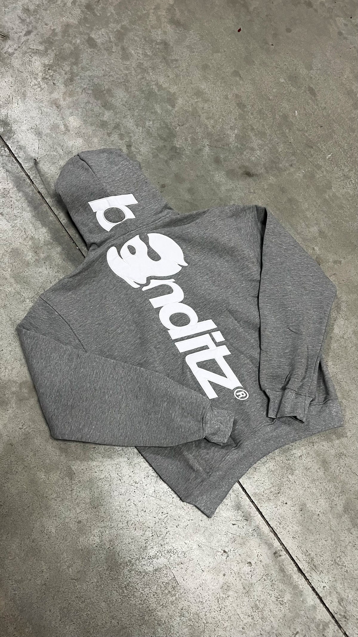 BANDITZ ® GREY HOODIE