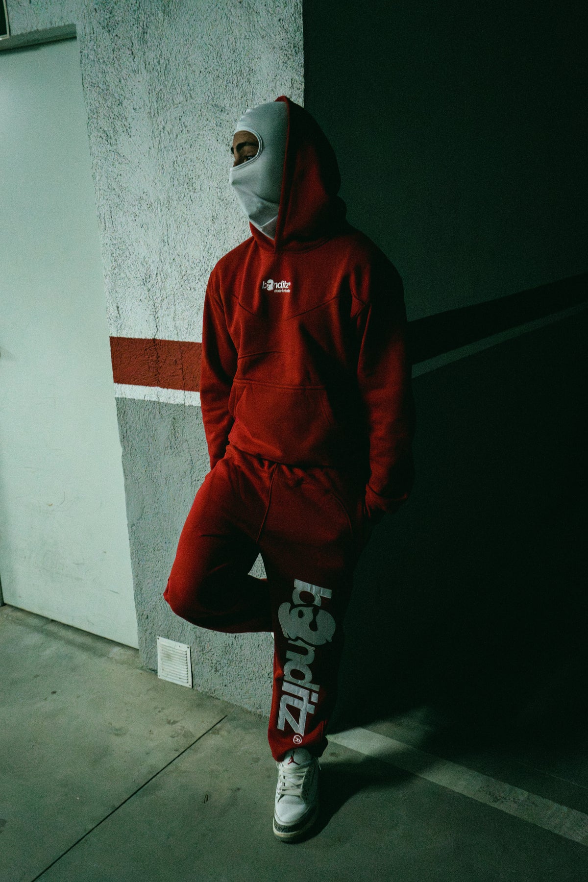 BANDITZ ® RED SWEATSUIT